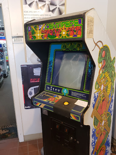 Video Game Store «Dustys Oldies and Goodies», reviews and photos, 8728 Co Rd 2301, Youngstown, FL 32466, USA