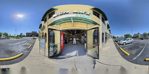 Vaporizer Store «High Life Smoke Shop», reviews and photos, 19501 W Catawba Ave, Cornelius, NC 28031, USA