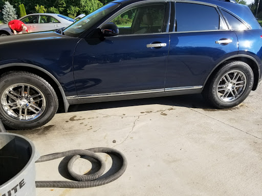 Car Dealer «Champ Motors», reviews and photos, 1167 Alpharetta Hwy, Roswell, GA 30075, USA