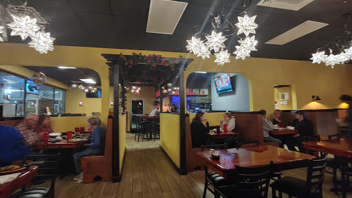 Shopping Mall «Southside Shopping Center», reviews and photos, 1415 S 14th St, Leesburg, FL 34748, USA