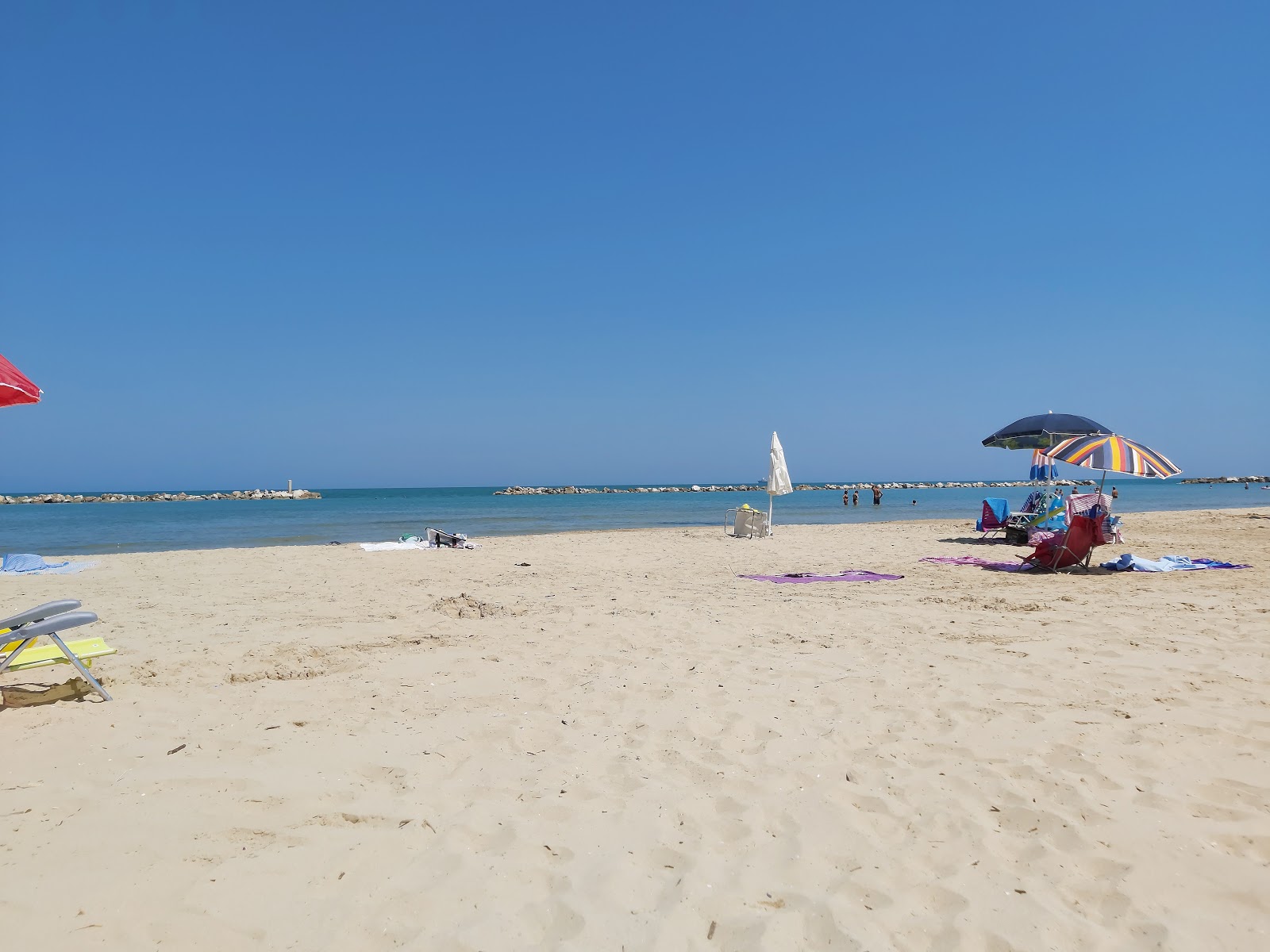 Photo de Lido Riccio avec un niveau de propreté de partiellement propre