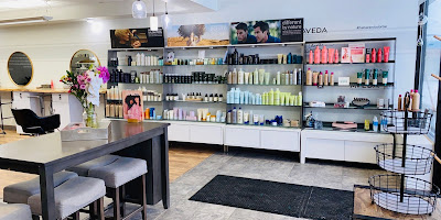 The Hair And Color Bar