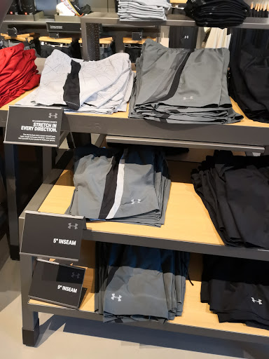 Clothing Store «Under Armour Brand House», reviews and photos, 7977 Tysons Corner Center, Tysons, VA 22102, USA