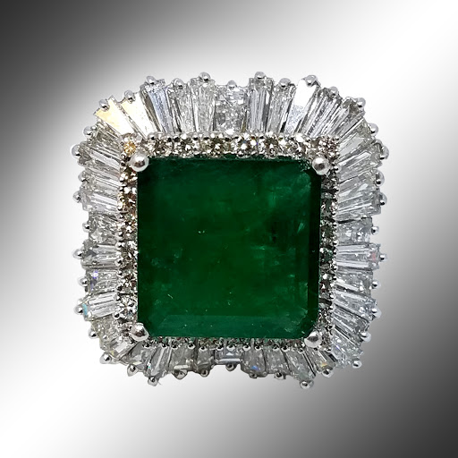 Jewelry Store «Saatchi Jewelry», reviews and photos, 4545 Austin Blvd, Island Park, NY 11558, USA