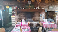 Atmosphère du Restaurant français Saint Erasme à Sercus - n°10