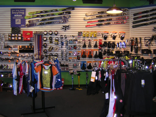 Sporting Goods Store «Play It Again Sports & Cycle», reviews and photos, 1304 Stewart St, Seattle, WA 98109, USA