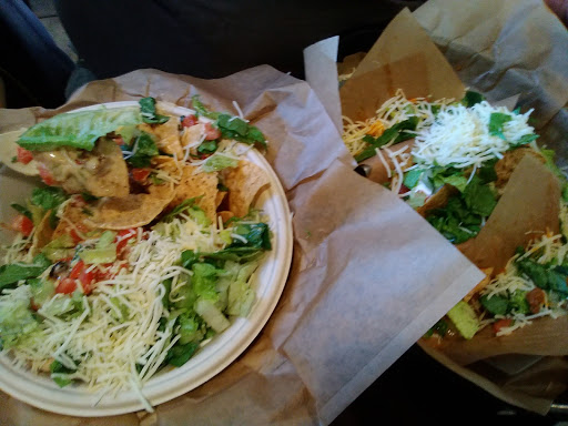 Mexican Restaurant «QDOBA Mexican Eats», reviews and photos, 1665 N National Rd, Columbus, IN 47201, USA