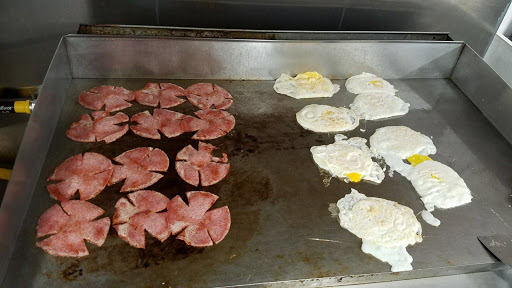 Convenience Store «Hometown Food Mart & Deli», reviews and photos, 600 Fischer Blvd, Toms River, NJ 08753, USA