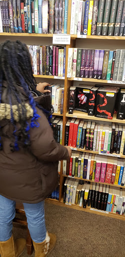 Book Store «Half Price Books», reviews and photos, 8107 E. Broad St., Reynoldsburg, OH 43068, USA