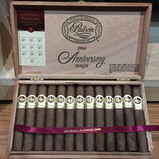 Cigar Shop «Hoboken Smoke Shop», reviews and photos, 614 Washington St, Hoboken, NJ 07030, USA