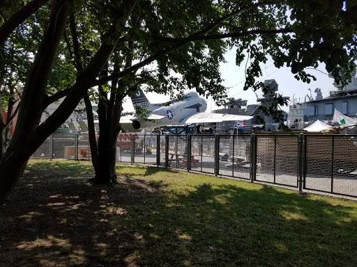 Park «Veterans Park», reviews and photos, 1 Naval Park Cove, Buffalo, NY 14202, USA