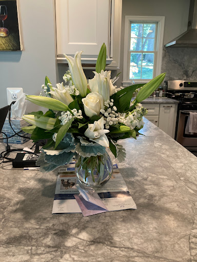 Florist «Twin Towers Florist *FLOWERS*», reviews and photos, 1000 Wilson Blvd m735, Arlington, VA 22209, USA