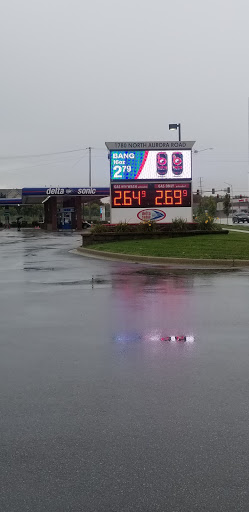 Car Wash «Delta Sonic Car Wash», reviews and photos, 1780 N Aurora Rd, Naperville, IL 60563, USA