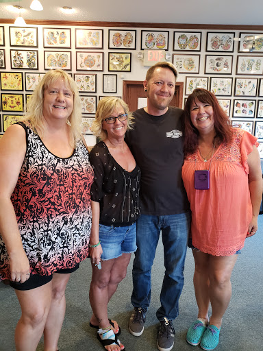 Tattoo Shop «Crossroads Tattoo», reviews and photos, 508 2nd Ave, Coralville, IA 52241, USA