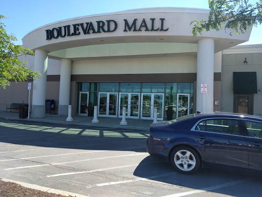 Shopping Mall «Boulevard Mall», reviews and photos, 730 Alberta Dr, Buffalo, NY 14226, USA