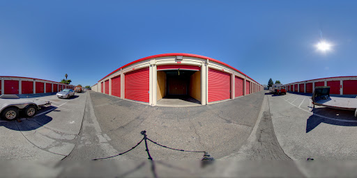 Self-Storage Facility «CubeSmart Self Storage», reviews and photos, 541 Harbor Blvd, West Sacramento, CA 95691, USA
