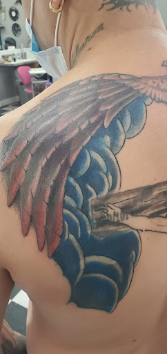 Tattoo Shop «Cherry Bomb Tattoo», reviews and photos, 301 N Queen St, Martinsburg, WV 25401, USA