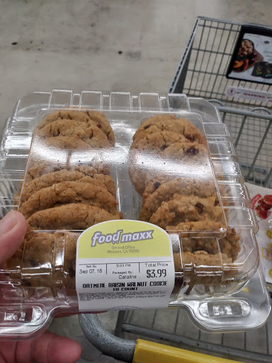 Supermarket «FoodMaxx Visalia», reviews and photos, 1550 N Ben Maddox Way, Visalia, CA 93292, USA