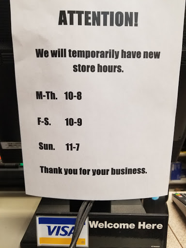 State Liquor Store «Barbur Liquor Store», reviews and photos, 9875 SW Barbur Blvd, Portland, OR 97219, USA