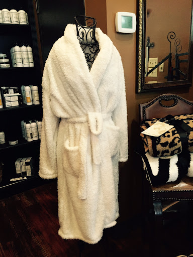 Beauty Salon «A Moments Peace Salon & Day Spa», reviews and photos, 9050 Carothers Pkwy, Franklin, TN 37067, USA