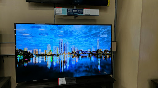 Electronics Store «Best Buy», reviews and photos, 615 E Palatine Rd, Arlington Heights, IL 60004, USA