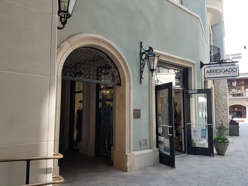 Clothing Store «Arriesgado Clothing Company Vail», reviews and photos, 675 Lionshead Pl #114, Vail, CO 81657, USA