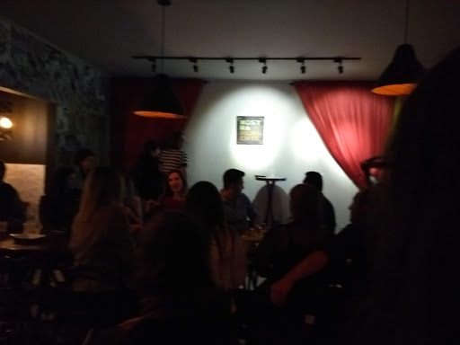 Bar com karaokê Curitiba