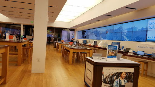 Computer Store «Microsoft Store - Scottsdale Fashion Square», reviews and photos, 7014 E Camelback Rd #1288, Scottsdale, AZ 85251, USA