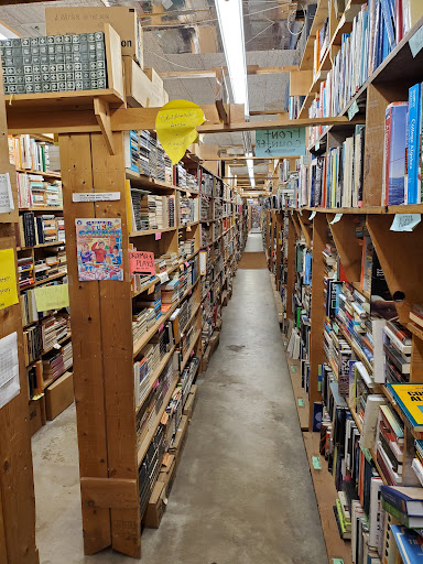 Book Store «Chamblin Bookmine», reviews and photos, 4551 Roosevelt Blvd, Jacksonville, FL 32210, USA