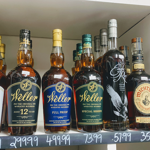 Liquor Store «Carhart Wines & Liquors», reviews and photos, 343 Mamaroneck Ave, White Plains, NY 10605, USA