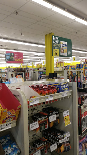 Grocery Store «Harveys Supermarket», reviews and photos, 202 S Main St, Swainsboro, GA 30401, USA