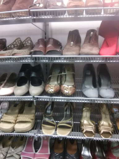 Thrift Store «Goodwill», reviews and photos, 601 N Water St, Silverton, OR 97381, USA