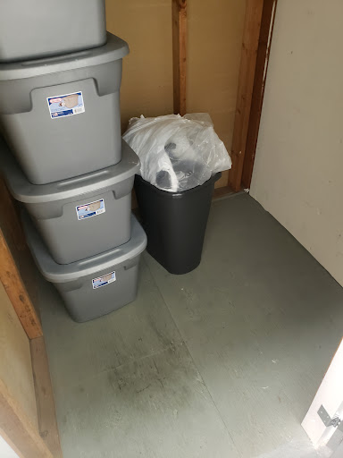 Storage Facility «Extra Space Storage», reviews and photos, 2000 Doolittle Dr, San Leandro, CA 94577, USA