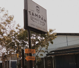 Tampan Seret Bar photo