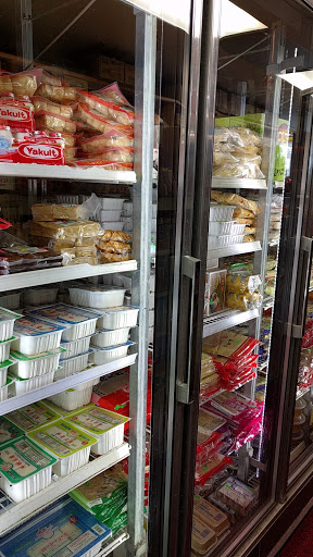 Asian Grocery Store «中西 Chinese American Mini Market», reviews and photos, 834 Park Ave, Cranston, RI 02910, USA