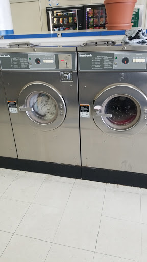 Laundromat «Super Laundry», reviews and photos, 206 W Pacific Coast Hwy, Long Beach, CA 90806, USA