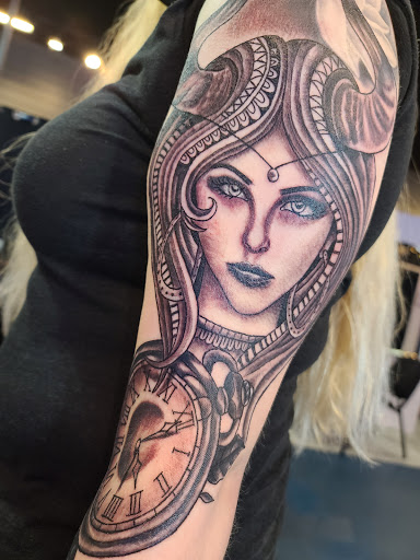 Tattoo Shop «Tattoo Addiction», reviews and photos, 2620 E Washington Ave, Madison, WI 53704, USA