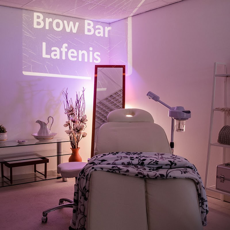 Lafenis Lash & Brow Bar Schoonheidssalon Pedicure