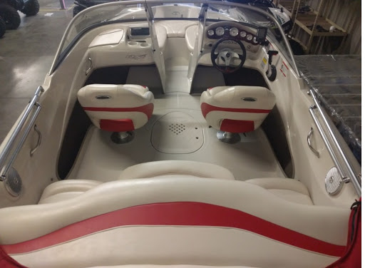 Motorcycle Dealer «Indian Motorcycle Kansas City & RideNow Powersports Kansas City», reviews and photos, 800 N Rogers Rd, Olathe, KS 66062, USA