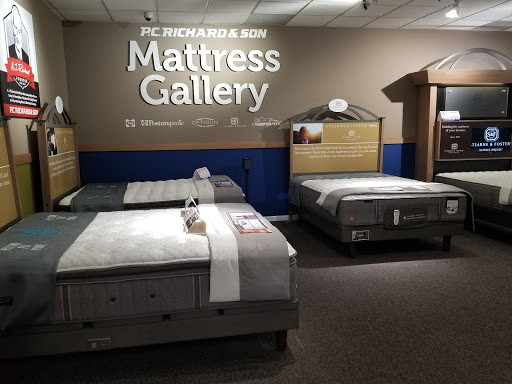 Appliance Store «P.C. Richard & Son», reviews and photos, 113-14 Queens Blvd, Forest Hills, NY 11375, USA