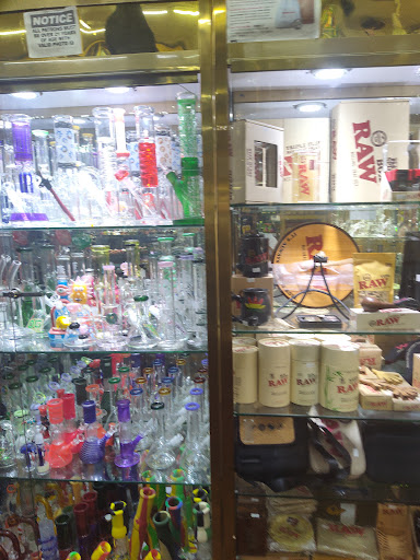 Hookah Bar «Brooklyn Smoke Shop Inc», reviews and photos, 198 Flatbush Ave, Brooklyn, NY 11217, USA