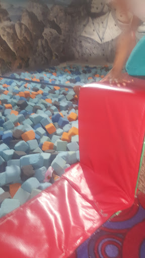 Amusement Center «Jumpoline Family Fun Center», reviews and photos, 15380 E Hampden Ave, Aurora, CO 80013, USA