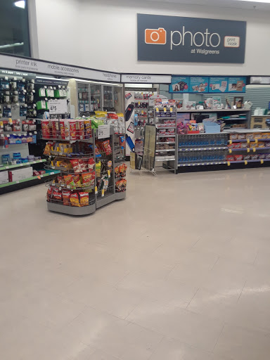 Drug Store «Walgreens», reviews and photos, 9031 Rosecrans Ave, Bellflower, CA 90706, USA