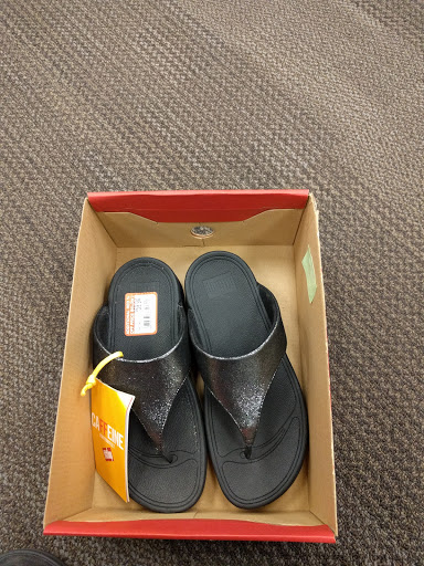 Shoe Store «DSW Designer Shoe Warehouse», reviews and photos, 16920 SW 72nd Ave, Tigard, OR 97224, USA