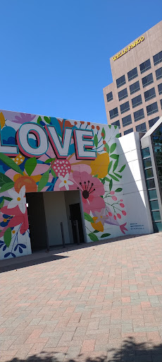 Thrift Store «RARE by Goodwill», reviews and photos, 411 W Broadway, Anaheim, CA 92805, USA