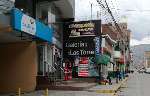 Agente inmobiliario Huancayo