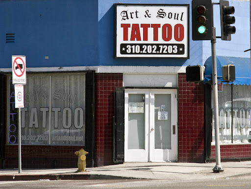 Tattoo Shop «Art & Soul Tattoo Co. Los Angeles», reviews and photos, 2600 Robertson Blvd, Los Angeles, CA 90034, USA
