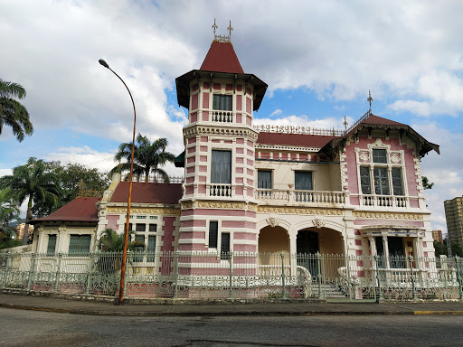 Palacio de Los Iturriza (Quinta La Isabela)