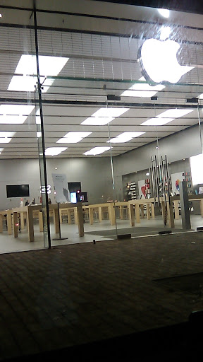 Computer Store «Apple New Haven», reviews and photos, 65 Broadway, New Haven, CT 06511, USA