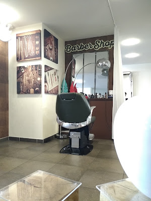 François Calmus Coiffeur à Saint-Julien-les-Villas